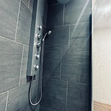 Apartment Le Temps D'un Voyage, Maison Duplex Premium *