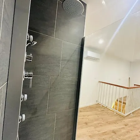 Le Temps D'un Voyage, Maison Duplex Premium Apartment Floure