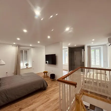 Le Temps D'un Voyage, Maison Duplex Premium Apartment *